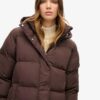 Abrigo Puffer largo con capucha