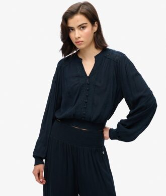 Blusa de manga larga con ribete de encaje y fruncidos