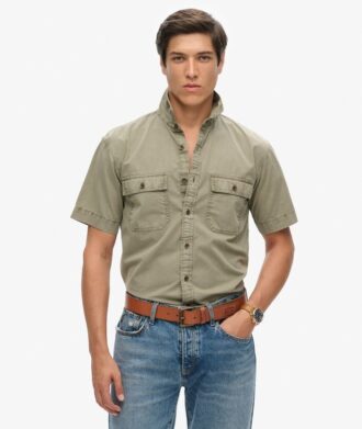 Camisa militar de manga corta