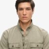 Camisa militar de manga corta