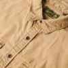 Camisa militar de manga corta
