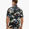 Camisas hawaianas de manga corta