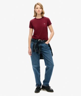 Camiseta ajustada con logotipo Essential