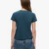 Camiseta ajustada con tatuaje de pedrería