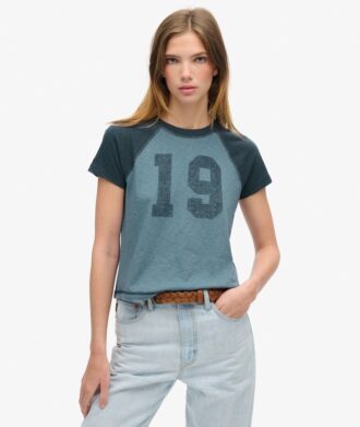 Camiseta ajustada de manga raglán de Athletic Essentials