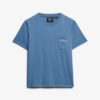 Camiseta con bolsillo teñida con el logotipo Essential