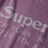 Camiseta con el logotipo de Venue en tonos