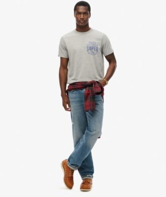 Camiseta con gráfico en el pecho de Copper Label