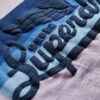 Camiseta con logotipo a rayas Cali