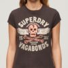 Camiseta con mangas casquillo y estampado decorativo Camiseta con mangas casquillo y estampado decorativo