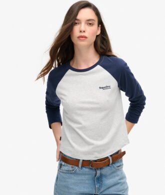 Camiseta de béisbol de manga larga con logotipo Essential