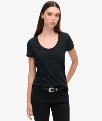Camiseta de cuello redondo Studios