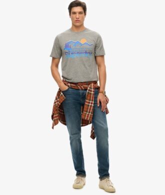 Camiseta «Great Outdoors» con el logotipo Core
