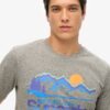 Camiseta «Great Outdoors» con el logotipo Core