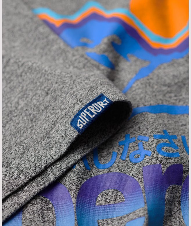 Camiseta «Great Outdoors» con el logotipo Core