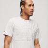 Camiseta gráfica de trabajo con relieve
