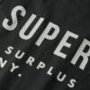 Camiseta gráfica Surplus
