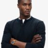 Camiseta Henley con textura Vintage Camiseta Henley con textura Vintage