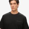 Camiseta holgada con logotipo Tech