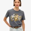 Camiseta holgada con rotulado tipo tatuaje