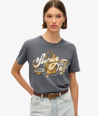 Camiseta holgada con rotulado tipo tatuaje