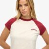 Camiseta raglán Essential Logo de Organic Cotton