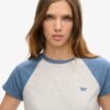 Camiseta retro con logo Essential
