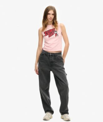 Camiseta sin mangas ajustada con adornos retro