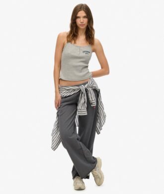 Camiseta sin mangas con botones bordados de Athletic Essentials