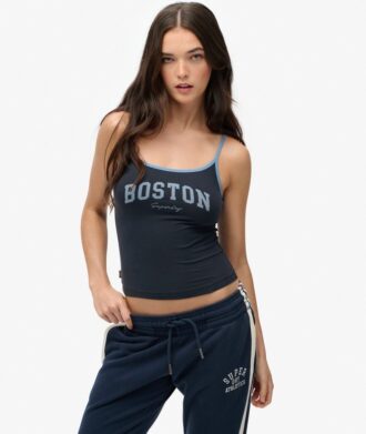 Camiseta sin mangas con la marca Athletic Essentials