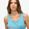 Camiseta sin mangas de cuello redondo a rayas para exterior