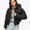 Chaqueta bomber deportiva Puffer con capucha Chaqueta bomber deportiva Puffer con capucha