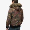 Chaqueta bomber Puffer Everest con capucha