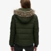Chaqueta corta de capa intermedia Hooded