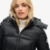 Chaqueta corta Hooded Fuji Chaqueta corta Hooded Fuji