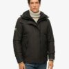 Chaqueta cortavientos con capucha para navegantes