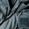 Chaqueta cortavientos de montaña con capucha