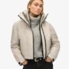 Chaqueta cortavientos Sd con capucha y bordados