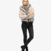 Chaqueta cortavientos Sd con capucha y bordados