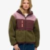Chaqueta de felpa con capucha