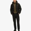 Chaqueta deportiva Puffer con capucha de microfibra