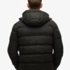 Chaqueta deportiva Puffer con capucha de microfibra
