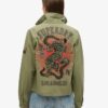 Chaqueta militar con adornos