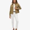 Chaqueta militar con adornos
