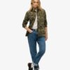 Chaqueta militar de campo bordada