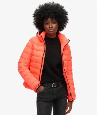 Chaqueta Puffer clásica con capucha