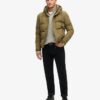 Chaqueta Puffer corta con capucha Everest