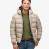 Chaqueta Puffer de tweed con capucha Chaqueta Puffer de tweed con capucha