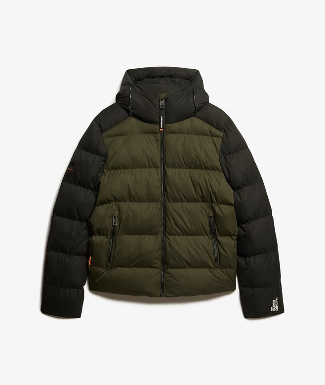 Chaqueta Puffer deportiva con capucha y bloques de color Chaqueta Puffer deportiva con capucha y bloques de color
