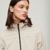 Chaqueta Soft Shell Trekker con capucha